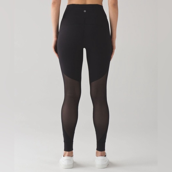 Lululemon Hot Like Agni mesh Pant size 6 - Picture 1 of 4